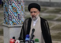 Президент Ирана допустил пересмотр конституции из-за протестов 