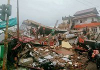 Власти Индонезии назвали окончательное число жертв землетрясения на Яве