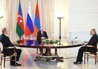 Путин обсудил урегулирование в Карабахе с Алиевым и Пашиняном