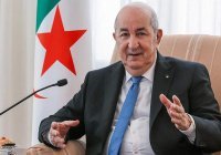 Президент Алжира планирует посетить Россию