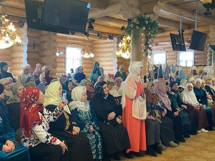 «Платок – одна из главных традиций татарского народа»