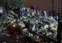 Российские спасатели прибыли на место поисково-спасательных работ в Турции