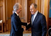 Лавров и Педерсен обсудили помощь Сирии