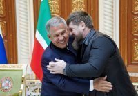Кадыров поздравил Минниханова с днем рождения