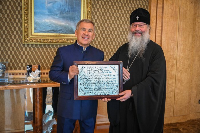 Минниханов встретился с муфтием РТ и митрополитом Кириллом
