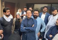 В Пакистане приостановили операцию по аресту экс-премьера Имрана Хана