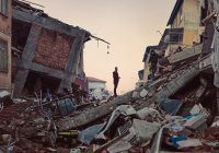 Число жертв землетрясений в Турции приближается к 50 тысячам