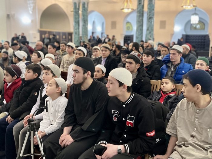 В Петербурге прошел детский конкурс чтецов Корана