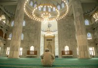 Итикаф: в чем мудрость и польза пребывания в мечети?