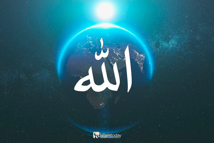 Учим имена Всевышнего: что означает имя Аллах?