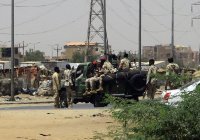 В Судане более 180 человек погибли при столкновениях армии и спецназа
