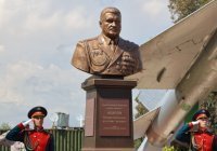 В Сирии открыли памятники Героям России Асапову и Прохоренко