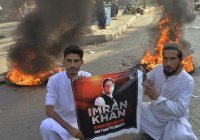 Верховный суд Пакистана постановил освободить Имрана Хана