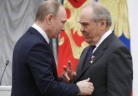 Путин наградил Шаймиева высшим орденом России