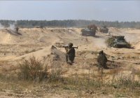 Военные ОДКБ отработали уничтожение незаконного формирования