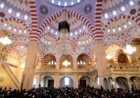 «Сердце Чечни»: 15 удивительных фактов о главной мечети Чеченской Республики