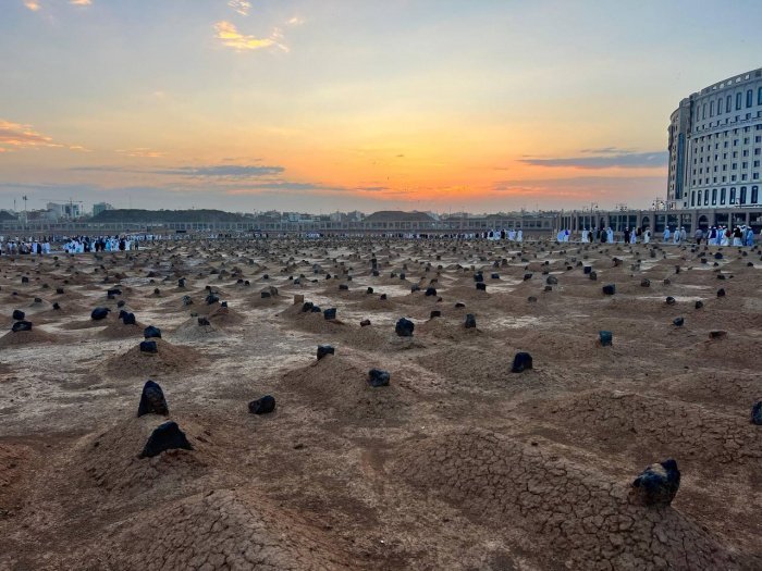 Кладбище Джаннат аль-Баки: историческая жемчужина Медины (ФОТО)