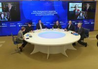Крганов призвал не поддаваться на провокации на национальной или религиозной почве