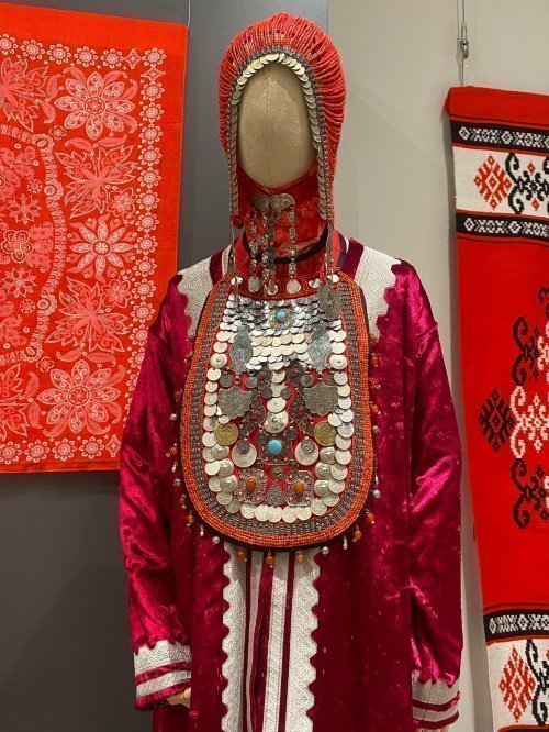 Башкирский женский костюм второй половины XIX века