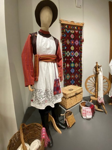 Культурное наследие: галерея традиционной одежды народов Поволжья