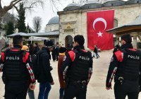 МВД Турции назвало терактом нападение у здания суда в Стамбуле
