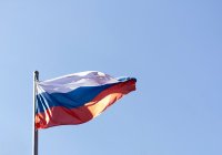 Госдума обязала все образовательные учреждения вывешивать флаг России