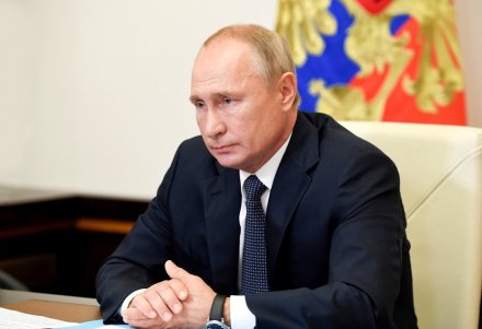 Путин наградил подростков, спасавших людей в «Крокусе»