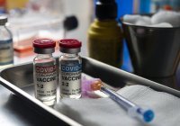 Малайзия запросит у AstraZeneca объяснения о побочных эффектах вакцины от ковида