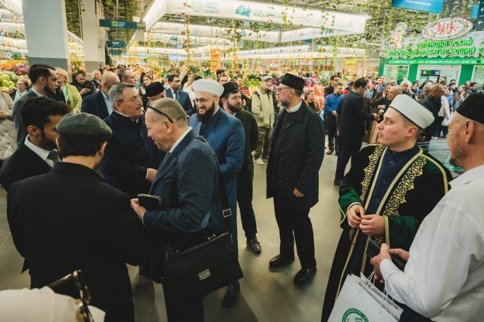 Минниханов открыл Kazan Halal Market (ФОТО)