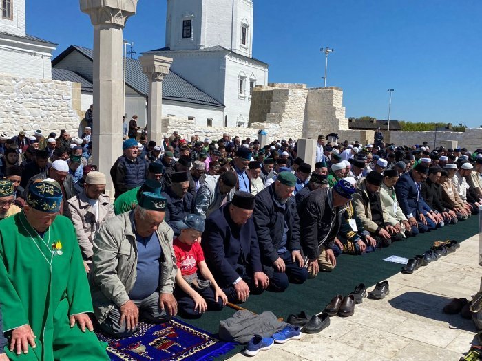 Участники «Изге Болгар җыены» вознесли молитву за жителей Палестины