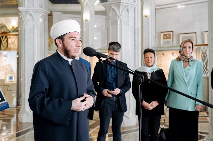 В Музее исламской культуры открылась выставка «Красота Коранического слова» (ФОТО)
