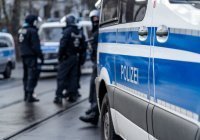 В Германии застрелили напавшего с ножом на известного критика ислама