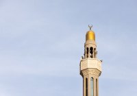 СМИ: прихожане атакованной мечети в Омане приняли выстрелы за салют