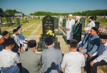 Он жил и трудился во благо религии: в Казани почтили память Валиуллы хазрата Якупова 
