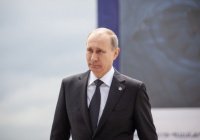 Путин посетил мечеть имени пророка Исы в Грозном