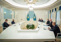 Минниханов провел встречу с президентом Казахстана