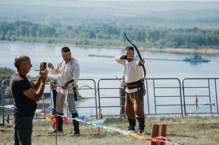 «Туган Батыр»: как более 100 лучников из России и Зарубежья соревновались в древнейшем виде спорта (Фото)