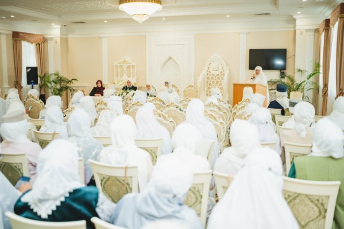 Муфтий РТ: «Самая большая милость для людей – это рождение Пророка Мухаммада ﷺ» Муфтий РТ: «Самая большая милость для людей – это рождение Пророка Мухаммада ﷺ»