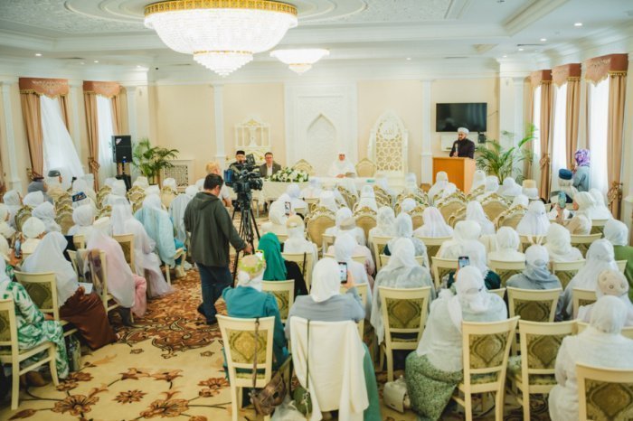 Муфтий РТ: «Самая большая милость для людей – это рождение Пророка Мухаммада ﷺ» Муфтий РТ: «Самая большая милость для людей – это рождение Пророка Мухаммада ﷺ»