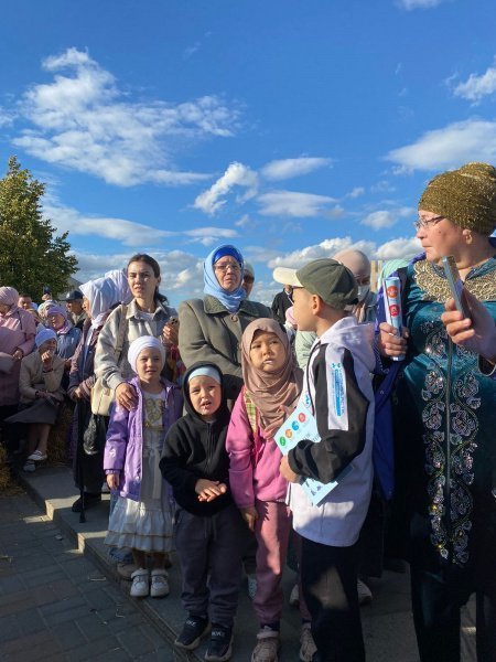 «Пусть возрадуются за милость Аллаха»: Мавлид в Казани в честь 1500-летия Пророка Мухаммада ﷺ (Фото)