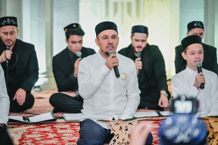 Мавлид ан-Наби в Болгаре: добрая традиция в честь дня рождения Пророка Мухаммада ﷺ (Фото) Мавлид ан-Наби в Болгаре: добрая традиция в честь дня рождения Пророка Мухаммада ﷺ (Фото)