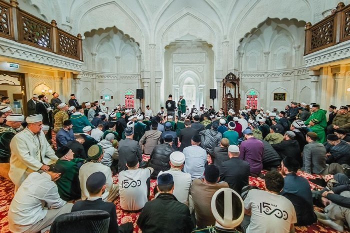 Мавлид ан-Наби в Болгаре: добрая традиция в честь дня рождения Пророка Мухаммада ﷺ (Фото) Мавлид ан-Наби в Болгаре: добрая традиция в честь дня рождения Пророка Мухаммада ﷺ (Фото)