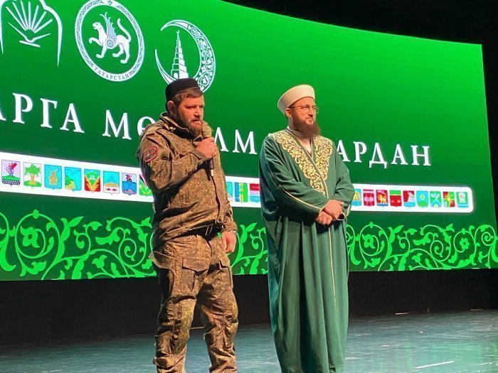 «Любовь к Родине – от веры»: в ДУМ РТ подвели итоги «Года героев» и помощи участникам СВО