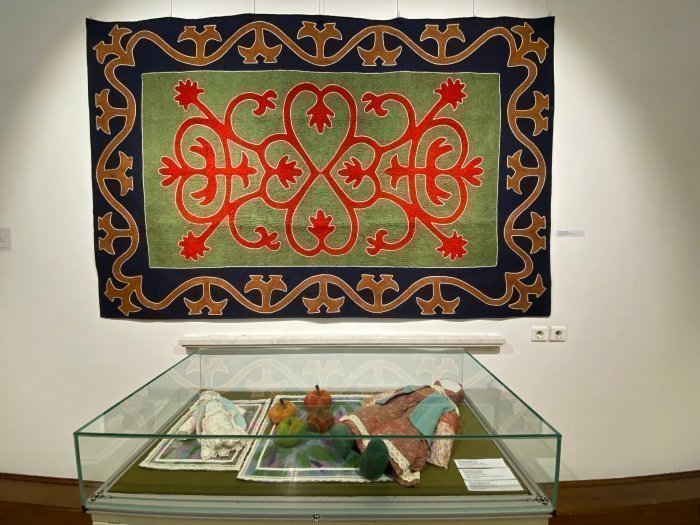 От украшений до ковров: в Казани представили культурное наследие Чеченской Республики (Фото)