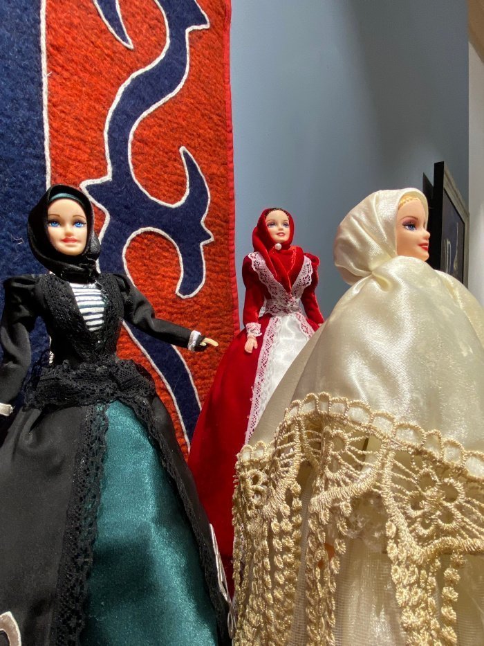 Куклы в национальных нарядах. Сулейманова Зулихан.