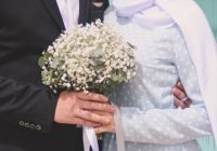 Узнаем у имама: как уважать жену (Видео)