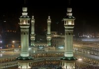 Встречаем Бараат – ночь, когда грешники отделяются от Рая, а праведники – от Ада