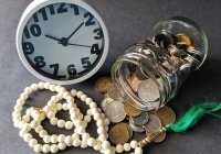 Чем садака отличается от закята? (Видео)