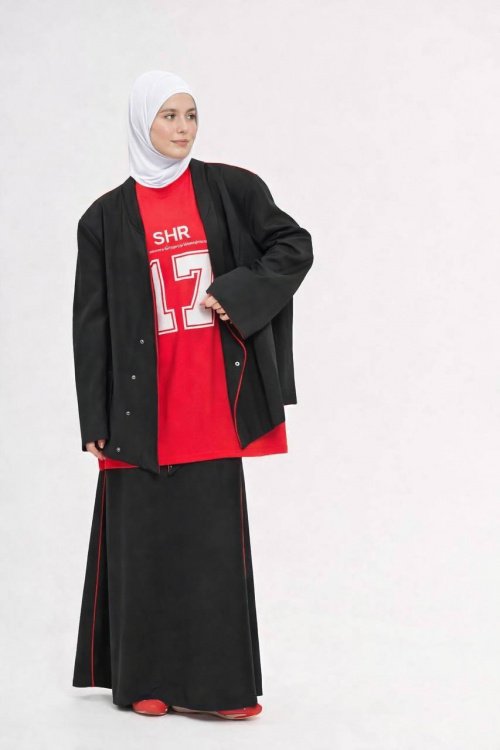 «Красота и сила женщины — внутри. Задача нашей одежды — быть ей достойным обрамлением» «Красота и сила женщины — внутри. Задача нашей одежды — быть ей достойным обрамлением»