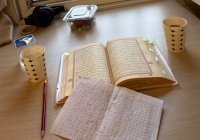 «Аллах выбрал меня из многих»: история хафизы, которая выучила Коран за 75 дней